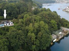 Finest Retreats - Three Quarter Cottage, hotel in Fowey