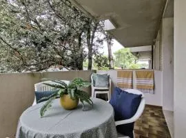 Two-room flat with swimming pool near the sea
