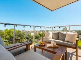 Flatbook Seaside Baltica Tower - Apartment with Sea View, Gym & Parking