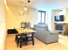 Apartament encantador amb llar de foc by RURAL D'ÀNEU
