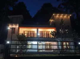 Eliezer Holiday Home By Teal Luxury Stays - Munnar