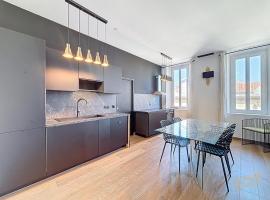 Beachfront - Luxury - Air conditioning - Corniche Kennedy - Les Frères de la Loc', khách sạn ở Marseille