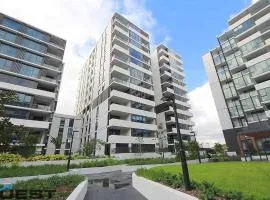 The Luxury Penthouse at Spring Square