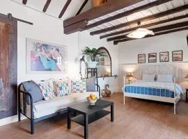 Home2Book Charming Rustic Retreat in Telde