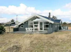 Holiday Home Tonna - 1km from the sea by Interhome
