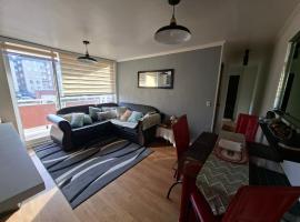 Hermoso Departamento en Villarica, hotel in Villarrica