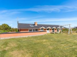 Holiday Home Jenvold - 600m from the sea by Interhome, Hotel in Torsted