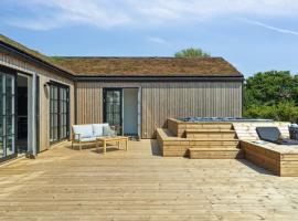 Holiday Home Ottmar - 150m from the sea by Interhome, hotel with hot tubs in Bagenkop