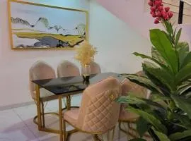 Reveal Apartment