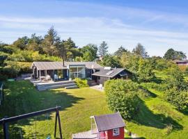 Holiday Home Henryk - 350m from the sea by Interhome, hotell sihtkohas Ørby
