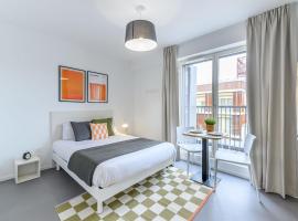 Student Factory Paris - Saint-Denis - Universeine, hotel in Saint-Denis