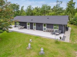Holiday Home Anett - 375m from the sea by Interhome, hotel in Fårevejle