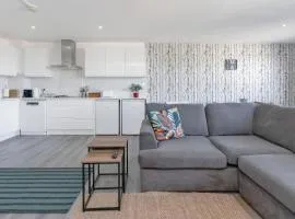 Leith's Bright Abode