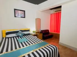 Dhanmondi Lake View Hotel