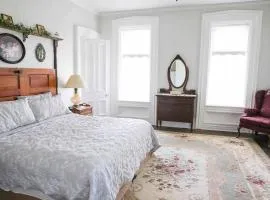 Bed & Breakfast private room near Amish Country