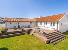 Holiday Home Jeppe - 200m from the sea by Interhome