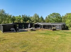 Holiday Home Gudni - 200m to the inlet by Interhome