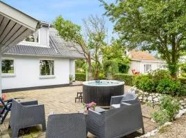 Holiday Home Elara - 300m from the sea by Interhome