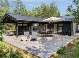 Holiday Home Ela - 800m from the sea by Interhome