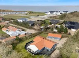 Holiday Home Ingelis - 150m to the inlet by Interhome