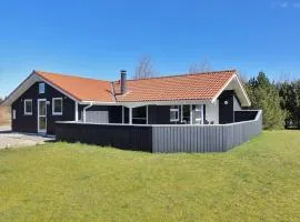 Holiday Home Stense - 900m from the sea by Interhome