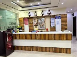 Saffron By Family Hotels - Main Market New Delhi