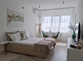 Studio Nova - Minimalist and Elegant with Parking