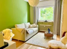 Ruhiges Messezimmer im Diplomatenviertel mit Grünblick