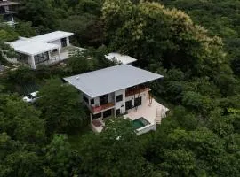 El Nido Jungle Villa with Pool at Venao