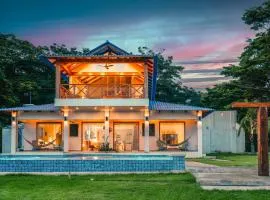 Beachfront Villa with Pool at the Heart of Venao