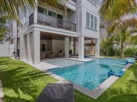 Majestic Summer - Brand New Home Anna Maria Island