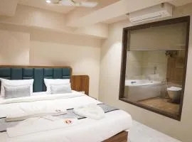 Hotel Status Inn