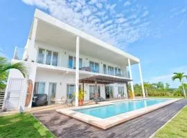 Casa Vida Breathtaking Oceanview Villa