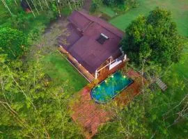 Clara Villas Amithirigala