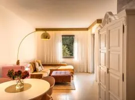 goldfinger + suites