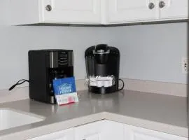 3br/3ba w/ Lazy River & Slide Sleeps 8