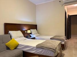 قرية أكوا فيو الساحل الشمالي - Aqua View El Alamein, Hotel in Al Qaşabah ash Sharqīyah