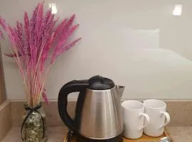 Novotel Manila Acqua by Jolly Luxe Suites