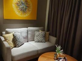 Novotel Residence Manila Hotel by Jolly Luxe Suites at Acqua, five-star hotel in Manila