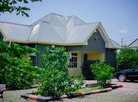 Antelope homestay, hotel in Boma la Ngombe