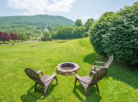 Mnt Views, Fire Pit, Hot Tub, Fishing Pond, Sleeps 6