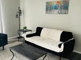 Pet-friendly 1br Condo Free Parking, Discount!