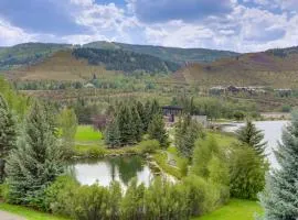 Sauna & Ski Shuttle Access: Mtn-View Condo in Avon
