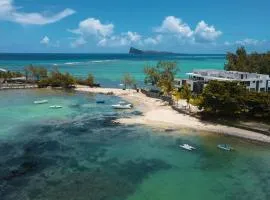 Pointe d'Azur Beachfront Homes - Pereybere