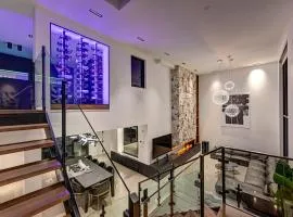 CLUBHAUS Hotel