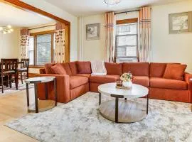 1 Mi to University Spacious Home in Minneapolis!