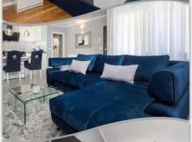 Silver Lux Suite - NEW