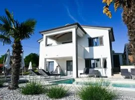 Holiday house with a swimming pool Kastelir, Central Istria - Sredisnja Istra - 24867
