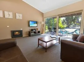 Seabird - Waterfront Retreat