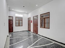 Hotel O Highway Plaza And Resorts 2, hotel in Hāthras